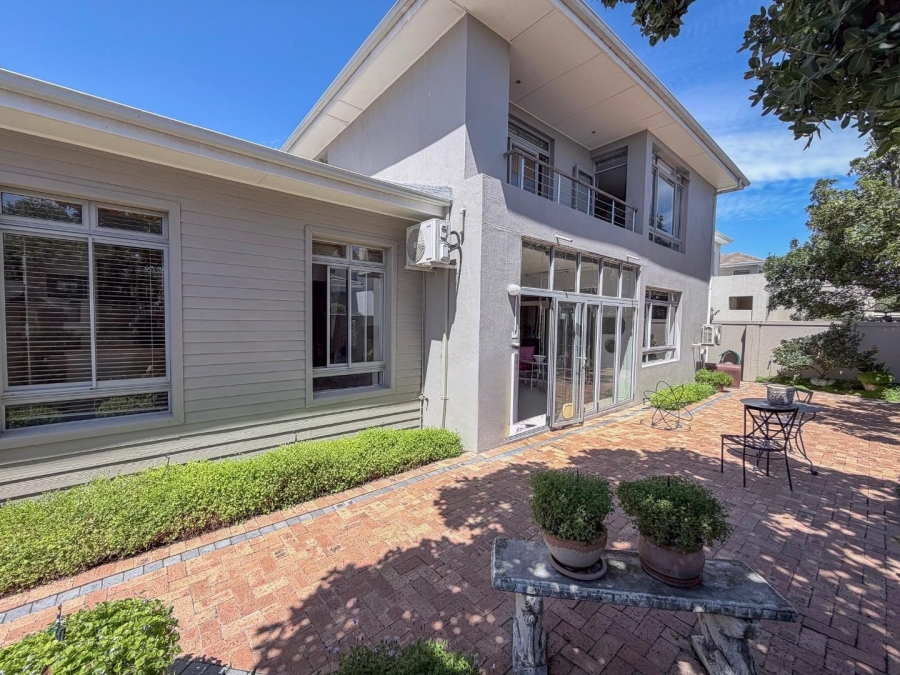 4 Bedroom Property for Sale in Sunset Beach Western Cape